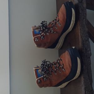 North Face Sneaker Hikers